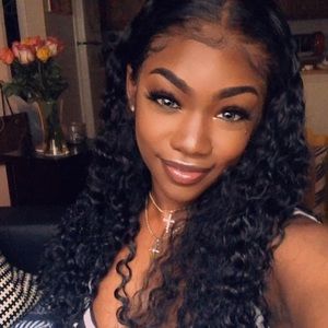 Meet your Posher, Krystle